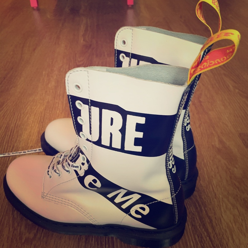 New unworn dr martens Sex Pistols